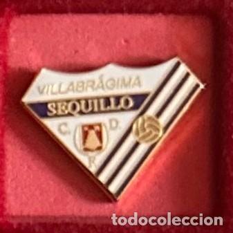 Collectionnisme sportif: Pin de futbol del Club CDF El Sequillo - Villabragima Valladolid