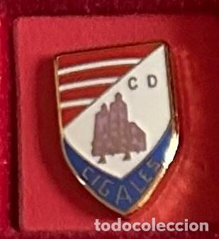 Collectionnisme sportif: Pin de futbol del Club CD Cigales Valladolid