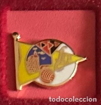 Collectionnisme sportif: Pin de futbol del Club Cd Fuentespreadas - Zamora