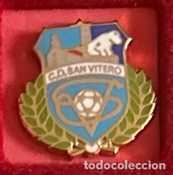 Collectionnisme sportif: Pin de futbol del Club CD San Vitero - Zamora