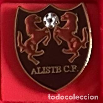 Collectionnisme sportif: Pin de futbol del Club Aliste CF - Valer de Aliste Zamora