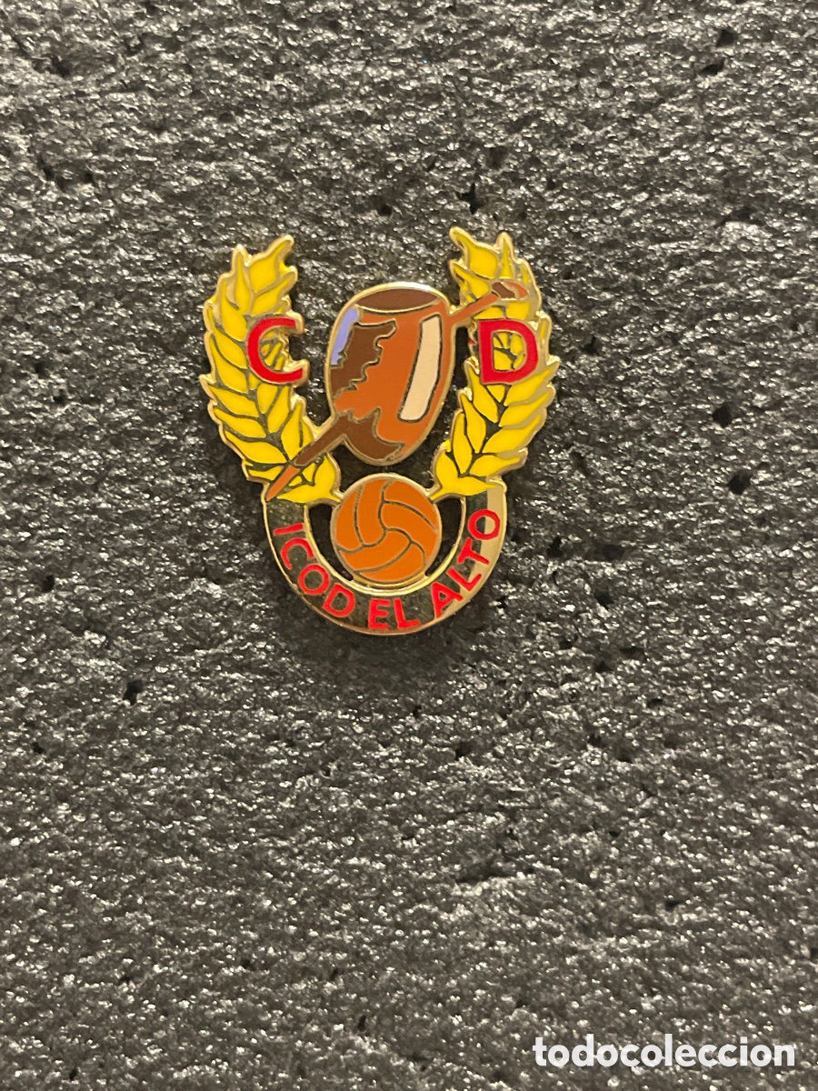 Collectionnisme sportif: Pin 207 C.D. ICOD EL ALTO - Los Realejos (Tenerife)