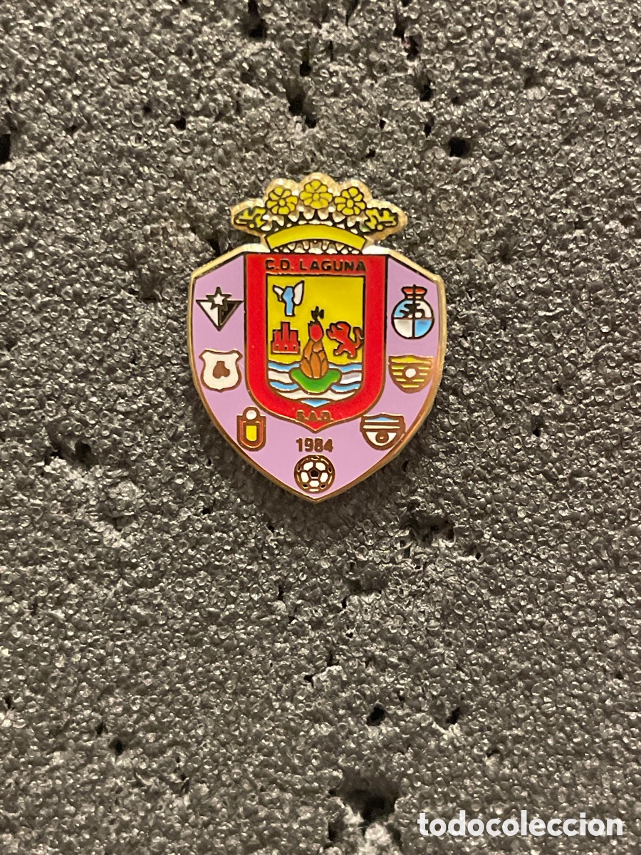 Collectionnisme sportif: Pin 267 C.D. LAGUNA - La Laguna (Tenerife)