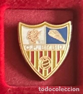 Collectionnisme sportif: Pin de futbol del Club CF Embid - Embid de la Ribera Zaragoza