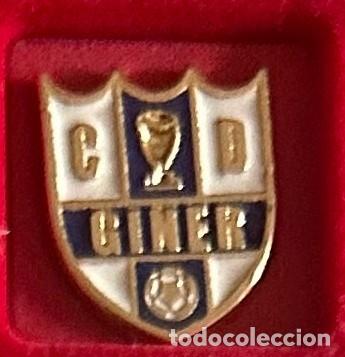 Collectionnisme sportif: Pin de futbol del Club Giner Torrero CD Zaragoza