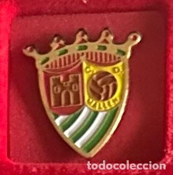 Collezionismo sportivo: Pin de futbol del Club CD Mallen Zaragoza