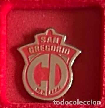 Collezionismo sportivo: Pin de futbol del Club CD San Gregorio Zaragoza