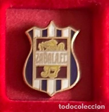 Collectionnisme sportif: Pin de futbol del Club Zabala FC Zaragoza