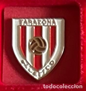 Collectionnisme sportif: Pin de futbol del Club Tarazona Atletico Zaragoza