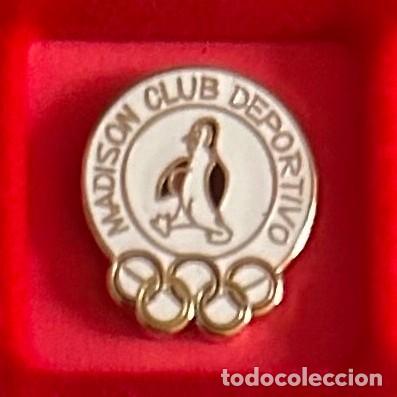 Collectionnisme sportif: Pin de futbol del Club CD Madison Zaragoza