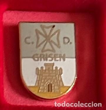 Collectionnisme sportif: Pin de futbol del Club CD Grisen CF Zaragoza
