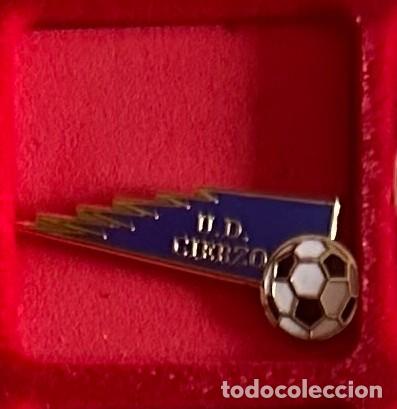 Collectionnisme sportif: Pin de futbol del Club UD Cierzo Zaragoza