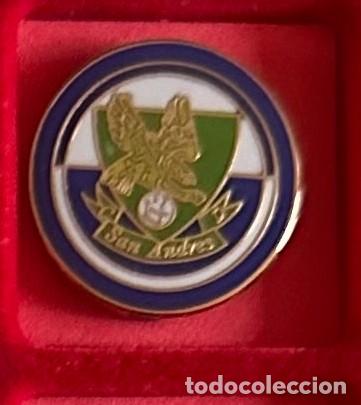 Collectionnisme sportif: Pin de futbol del Club CD San Andres l Zaragoza