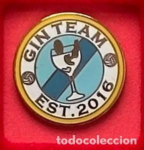 Colecionismo desportivo: Pin de futbol del Club Gin Team Hormotec Zaragoza