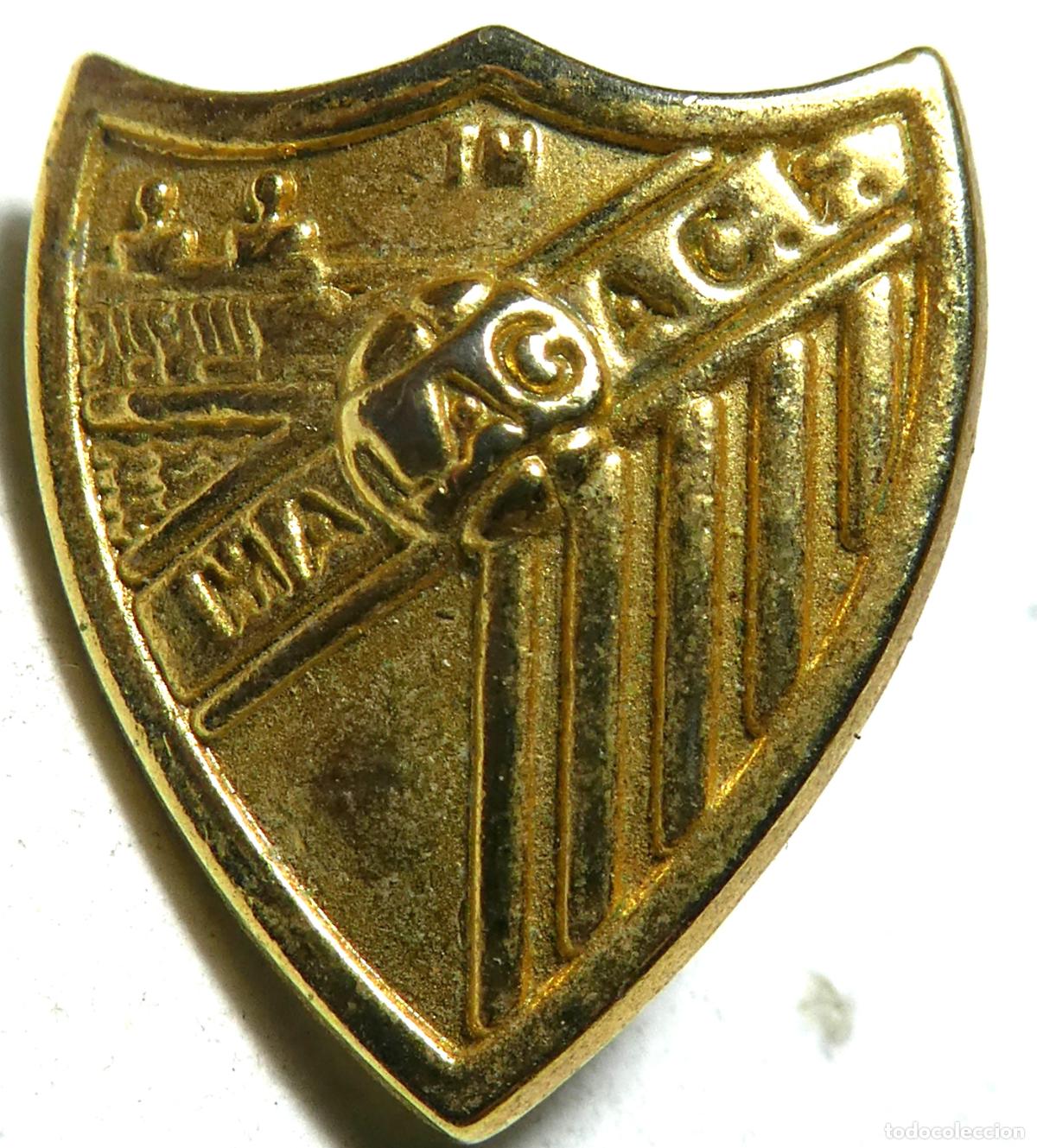Colecionismo desportivo: PIN M&Aacute;LAGA CLUB DE F&Uacute;TBOL, de pincho