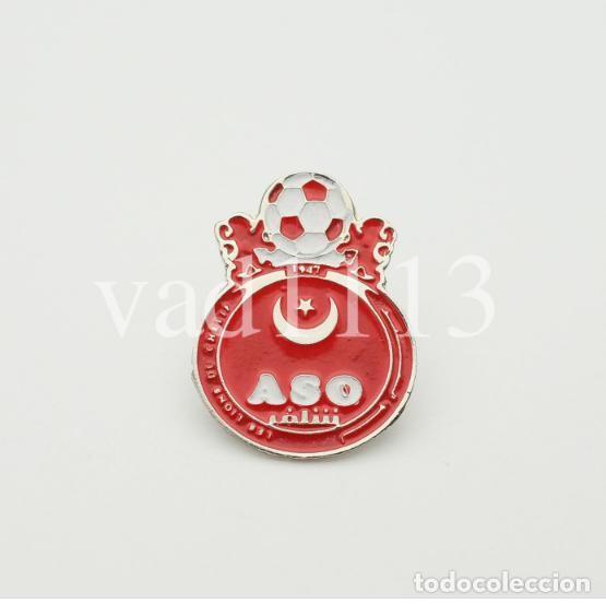 Sammelleidenschaft Sport: Badge Pin football clubs of African - &rdquo; ASO Chlef &rdquo; ALGERIA