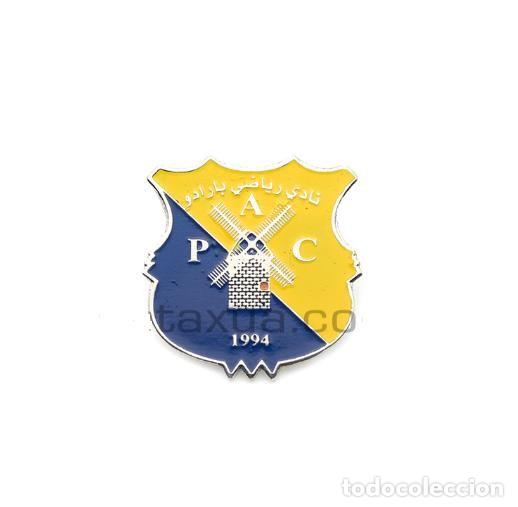 Sammelleidenschaft Sport: Badge Pin football clubs of African - &rdquo; Paradou Athletic Club &rdquo; ALGERIA