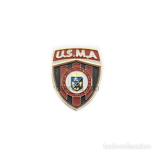 Sammelleidenschaft Sport: Badge Pin football clubs of African - &rdquo; Union Sportive de la Medina d'Alger &rdquo; ALGERIA