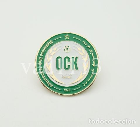 Collezionismo sportivo: Badge Pin football clubs of African - &rdquo; Olympique Club Khouribga &rdquo; Morocco