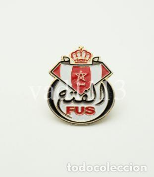 Collezionismo sportivo: Badge Pin football clubs of African - &rdquo; FUS Rabat &rdquo; MOROCCO