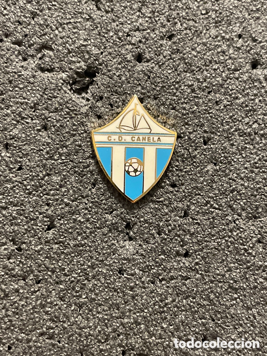 Collezionismo sportivo: Pin 49 C.D. CANELA - Ayamonte (Huelva)