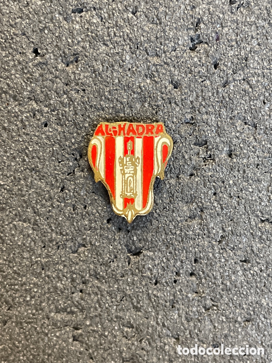 Collezionismo sportivo: Pin 58 C.D. AL-HADRA - Algeciras (C&aacute;diz)