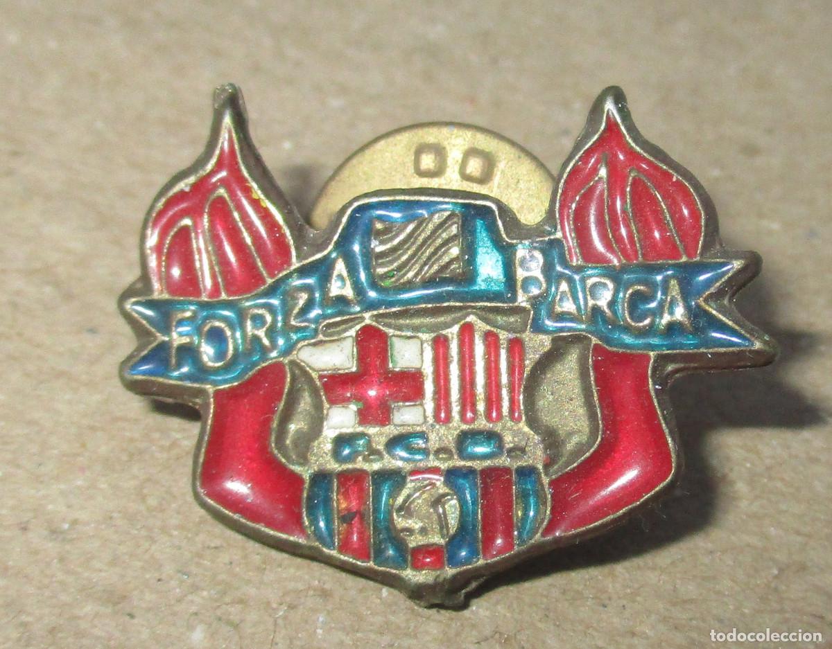 Colecionismo desportivo: PIN FORZA BAR&Ccedil;A, F.C. BARCELONA, F&Uacute;TBOL