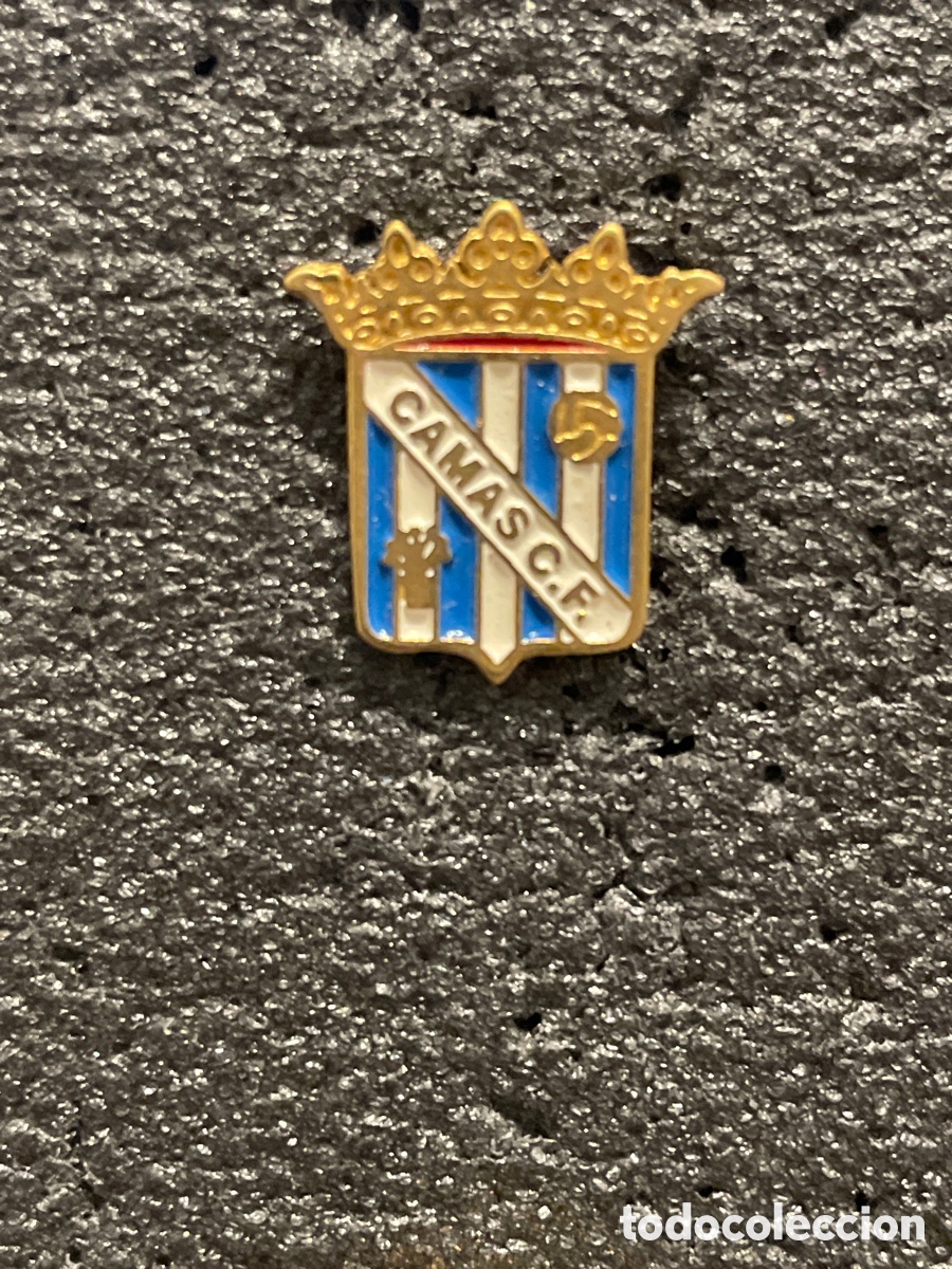 Collezionismo sportivo: Pin 151 CAMAS C.F. - Camas (Sevilla)