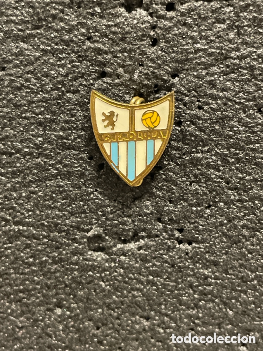 Collezionismo sportivo: Pin 157 C.F. OLULA - Olula del R&iacute;o (Almer&iacute;a)