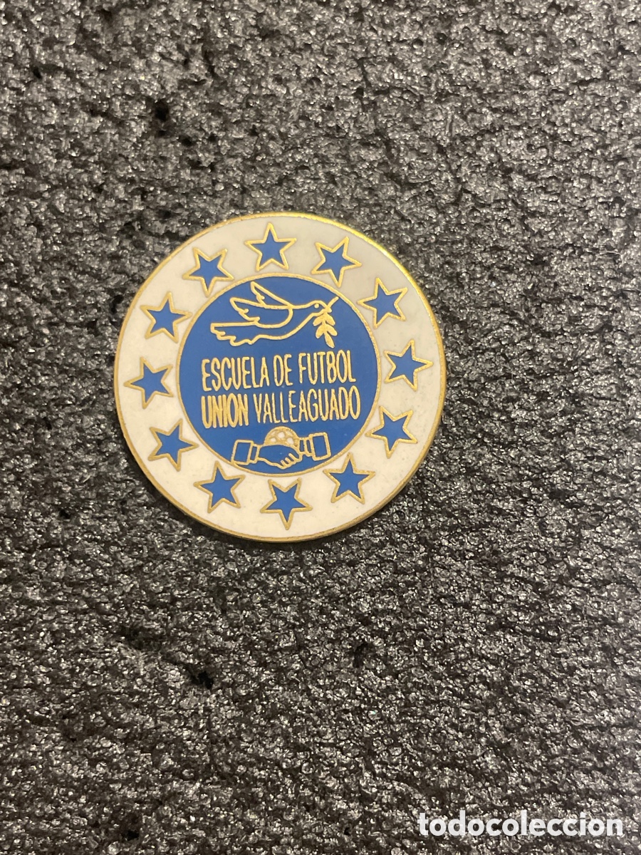 Collezionismo sportivo: Pin 510 E.F. UNION VALLEAGUADO - Coslada (Madrid)