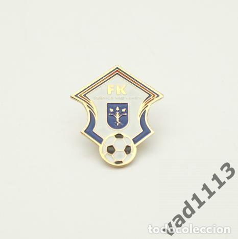Collezionismo sportivo: Badge Pin football clubs in Slovakia - &rdquo; FK Dubnica nad Vahom &rdquo;