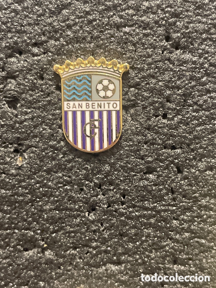 Collezionismo sportivo: Pin 319 SAN BENITO C.F. - Jerez de la Frontera (C&aacute;diz)