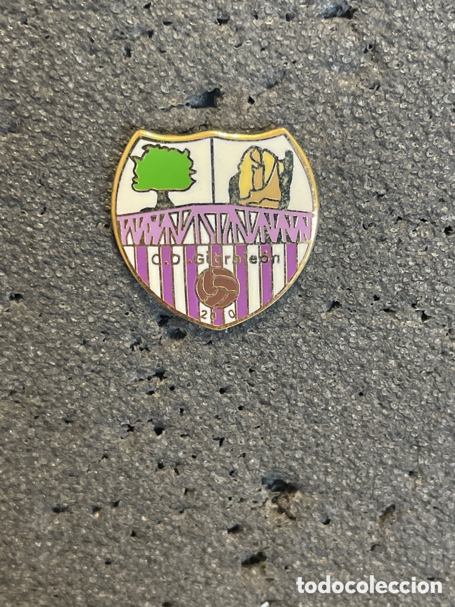 Collectionnisme sportif: Pin 342 C.D. GIBRALEON - Gibraleon (Huelva)