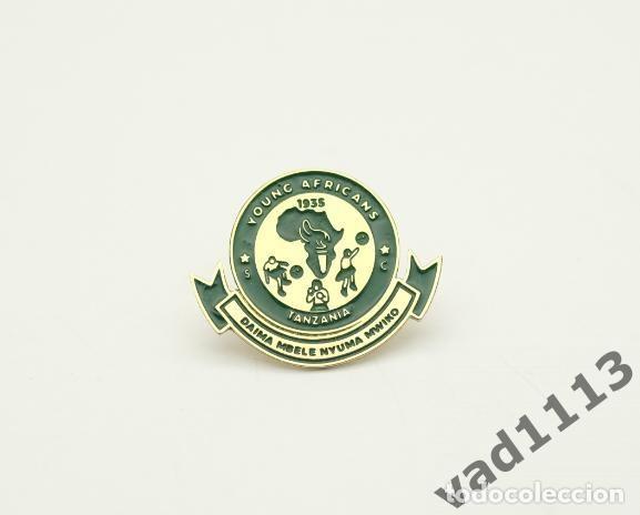 Collezionismo sportivo: Badge Pin football clubs of African - &rdquo; Young Africans SC &rdquo; TANZANIA