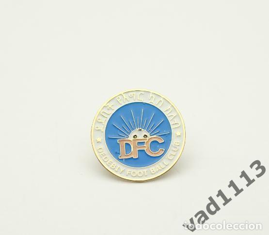 Collezionismo sportivo: Badge Pin football clubs of African - &rdquo; Dedebit FC &rdquo; ETHIOPIA.
