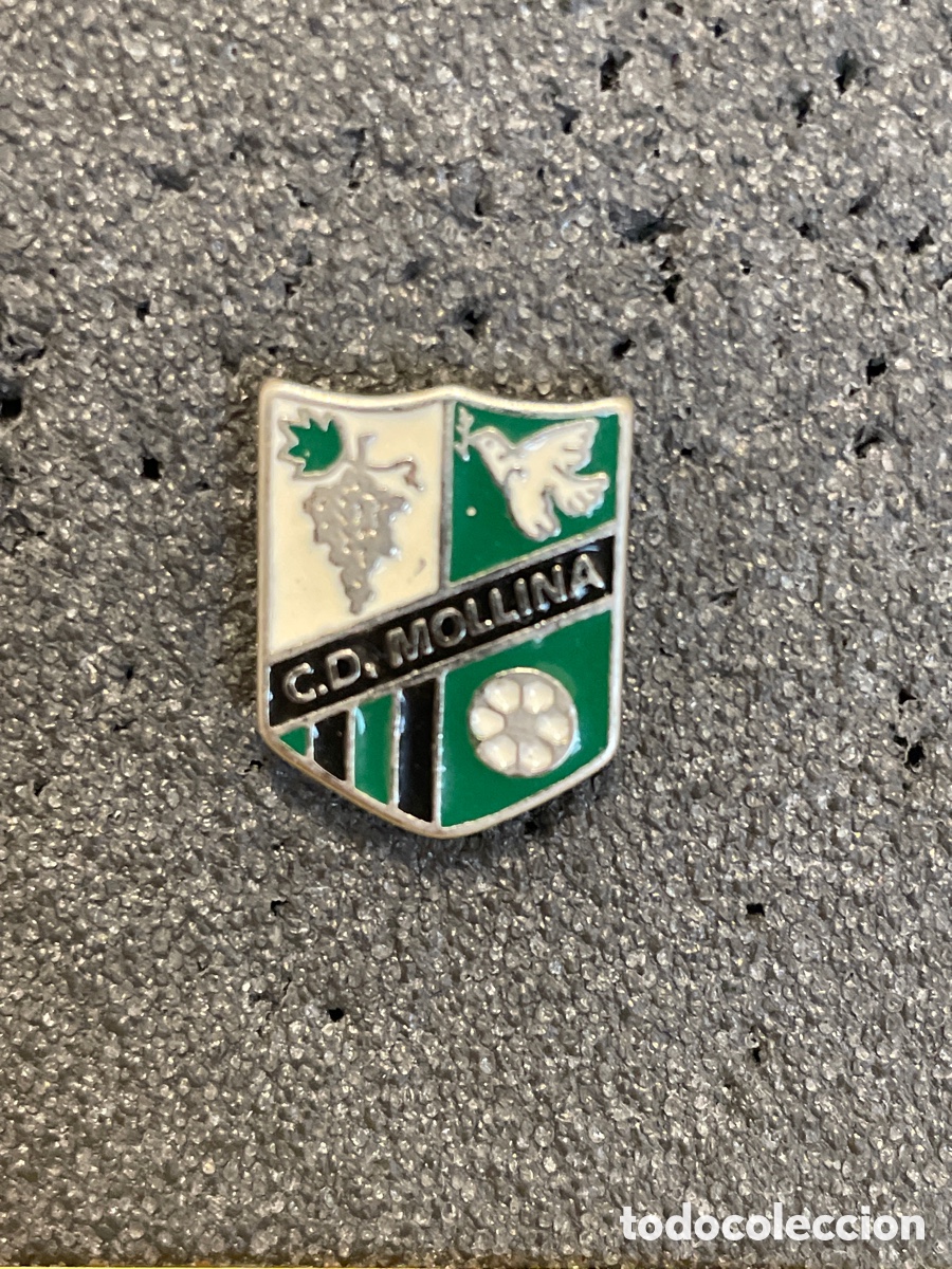 Collectionnisme sportif: Pin 360 C.D. MOLLINA - Mollina (M&aacute;laga)