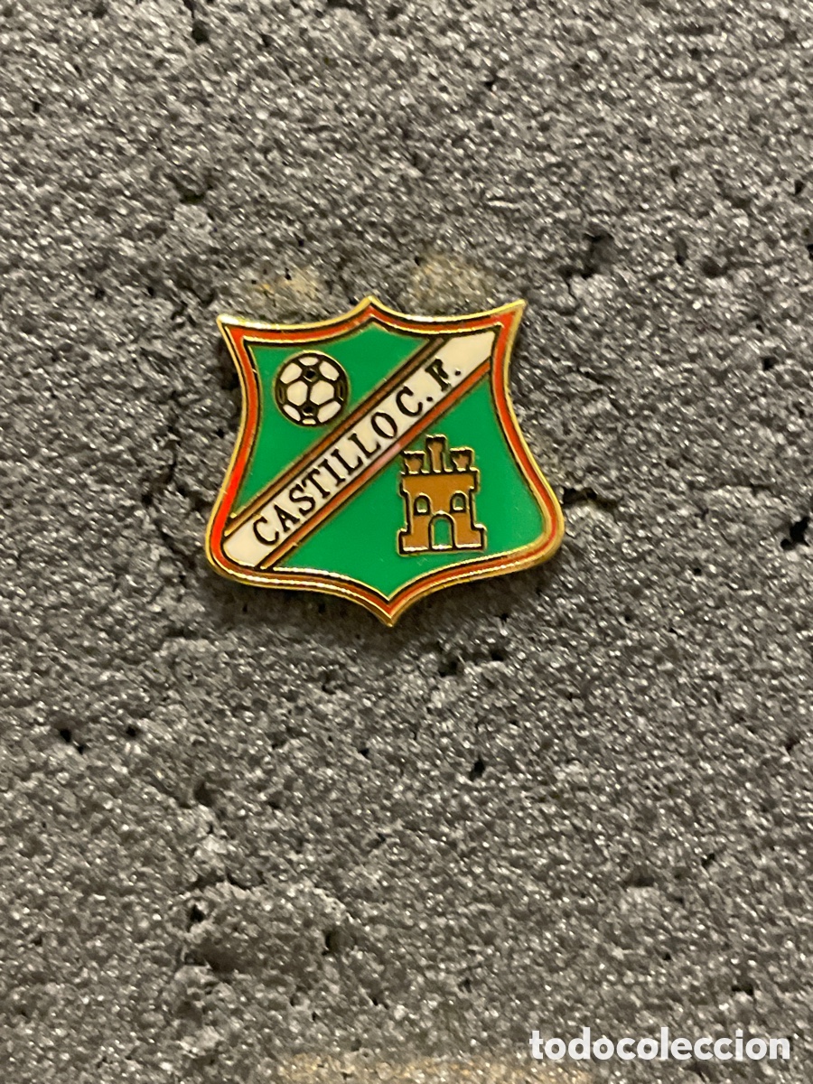 Collectionnisme sportif: Pin 397 CASTILLO C.F. - Castillo de las Guardas (Sevilla)