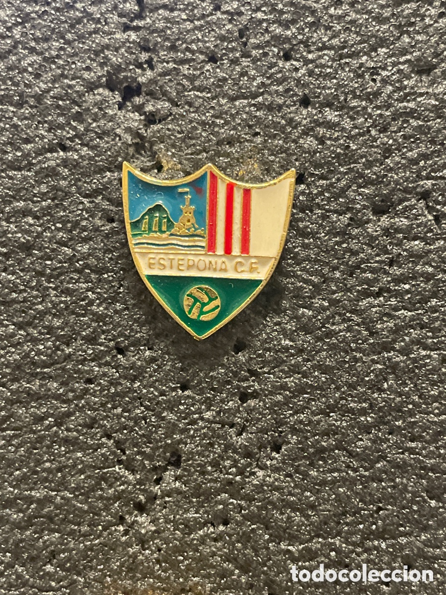Collezionismo sportivo: Pin 421 ESTEPONA C.F. - Estepona (M&aacute;laga)