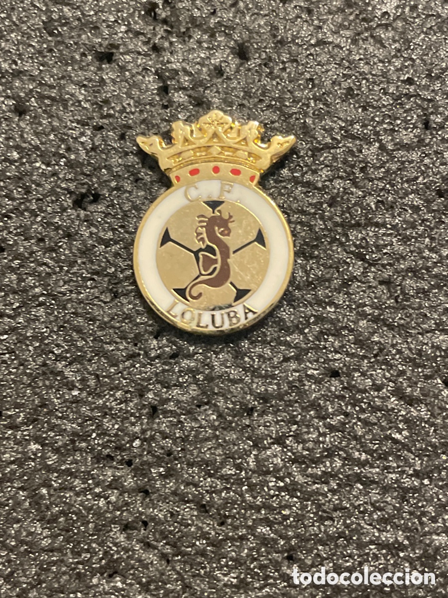Collezionismo sportivo: Pin 428 C.F. LOLUBA - Algeciras (C&aacute;diz)