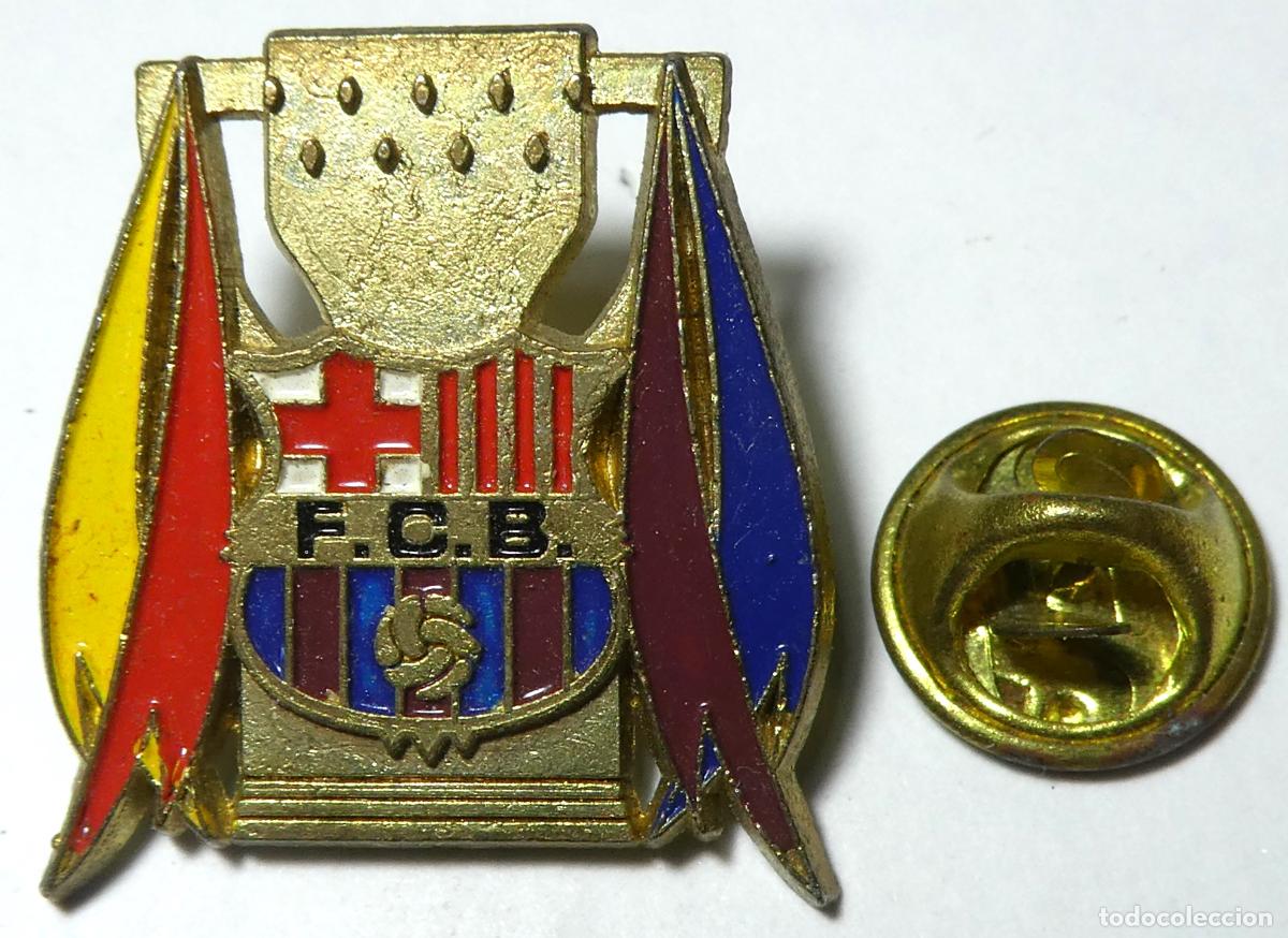 Collezionismo sportivo: PIN TROFEO FC BARCELONA BAR&Ccedil;A