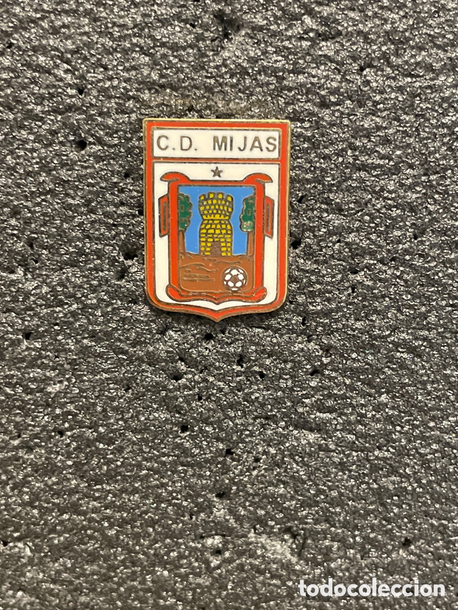 Collezionismo sportivo: Pin 464 C.D. MIJAS - Mijas (M&aacute;laga)