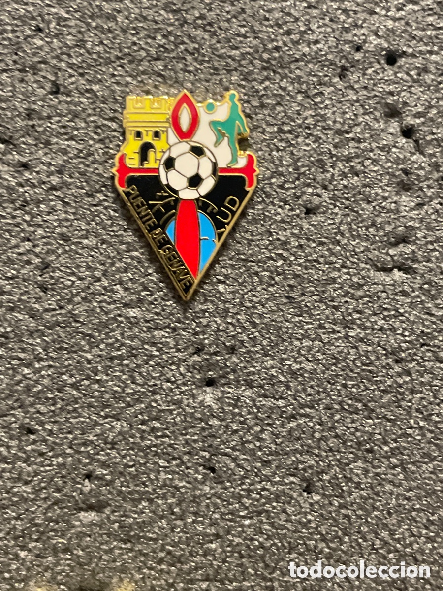 Collezionismo sportivo: Pin 471 PUENTE GENAVE U.D. - Puente de Genave (Ja&eacute;n)