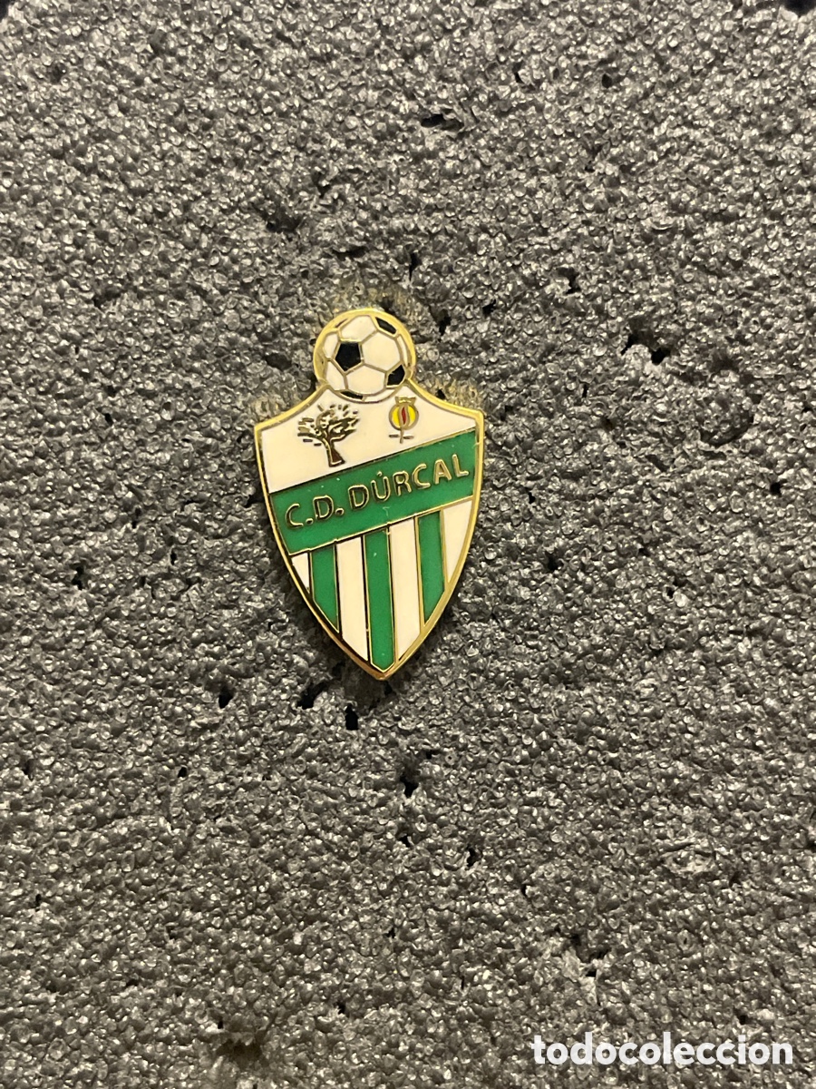 Collectionnisme sportif: Pin 496 C.D. DURCAL - Durcal (Granada)