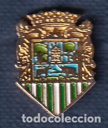 Colecionismo desportivo: PIN DE FUTBOL DE LA PE&Ntilde;A BETICA DE UTRERA (FOOTBALL)