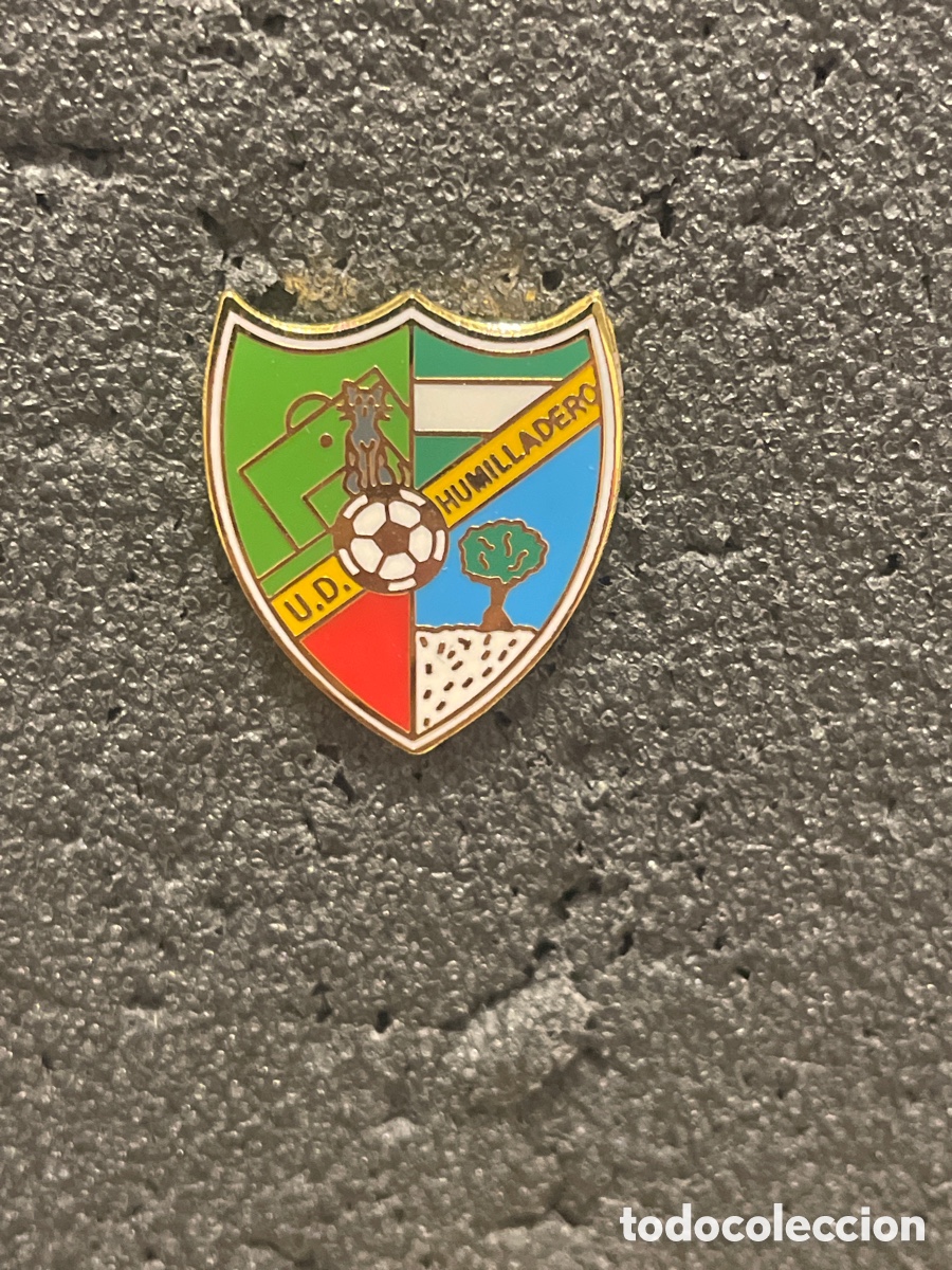 Collectionnisme sportif: Pin 546 U.D. HUMILLADERO - Humilladero (M&aacute;laga)