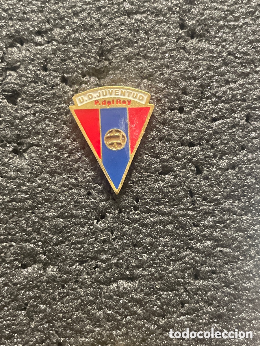 Collectionnisme sportif: Pin 648 U.D. JUVENTUD - Prado del Rey (C&aacute;diz)