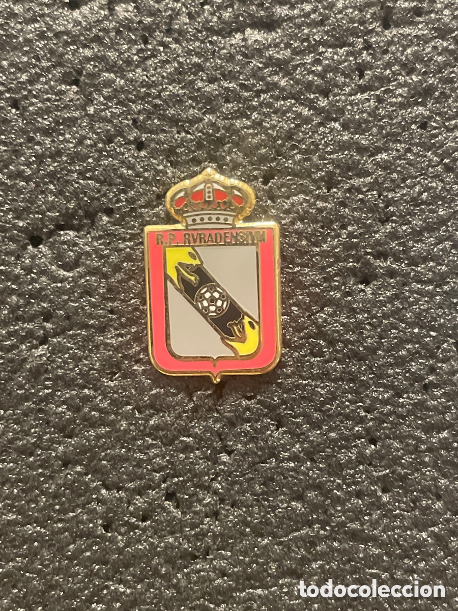 Collectionnisme sportif: Pin 654 C.D. RUS - Rus (Ja&eacute;n)