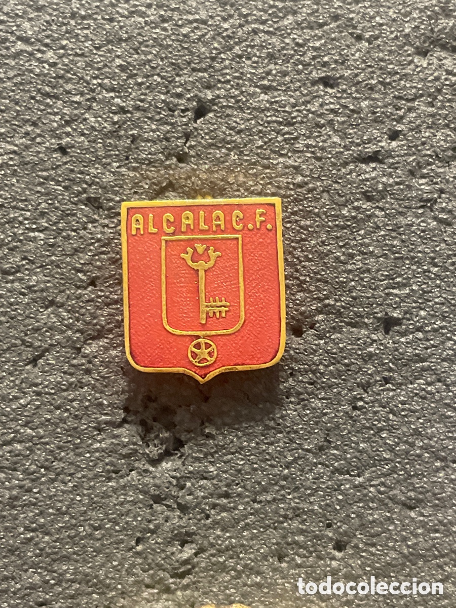 Collectionnisme sportif: Pin 663 ALCALA C.F. - Alcala La Real (Ja&eacute;n)