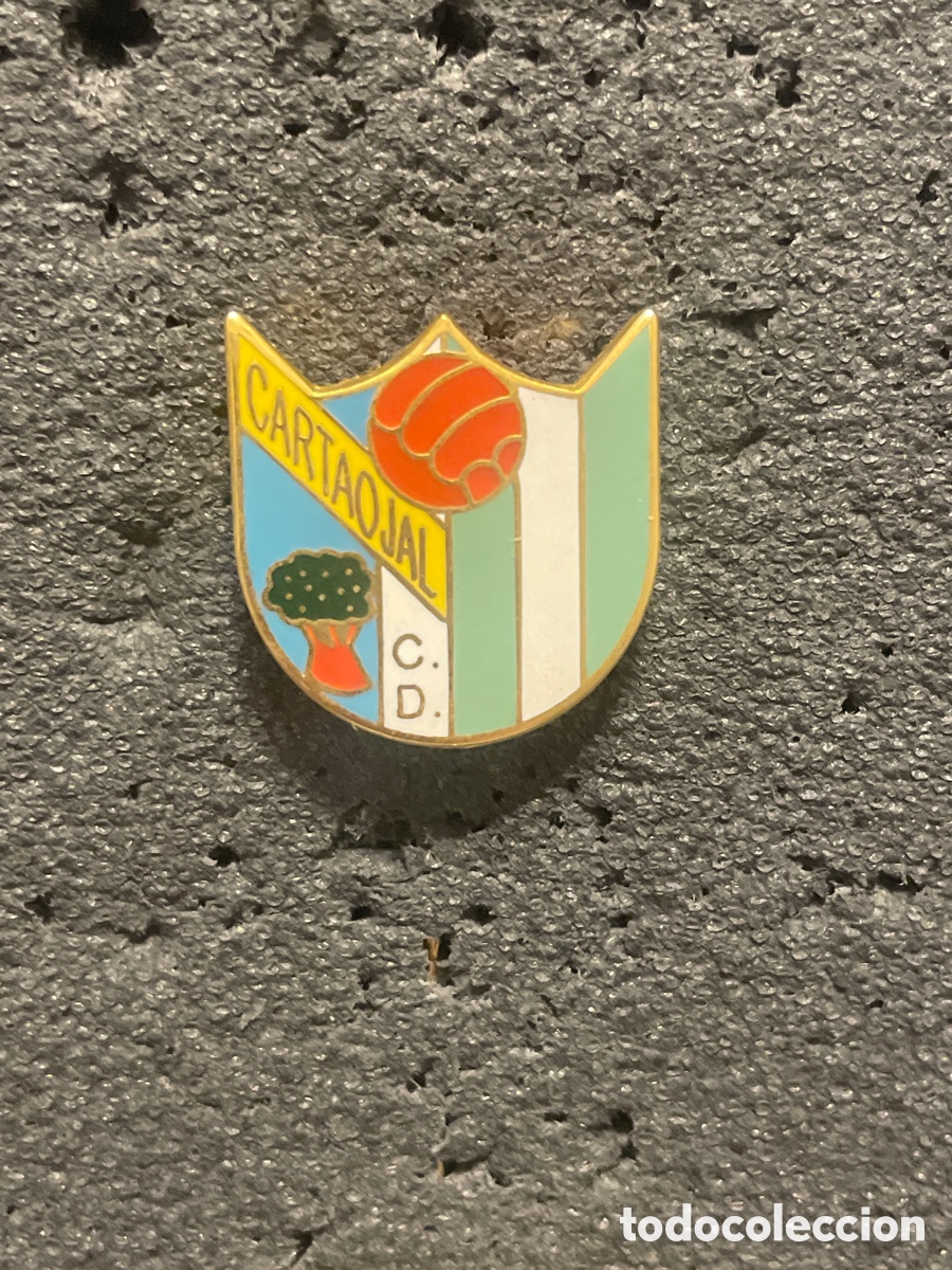 Collectionnisme sportif: Pin 669 C.D. CARTAOJAL - Cartaojal (M&aacute;laga)