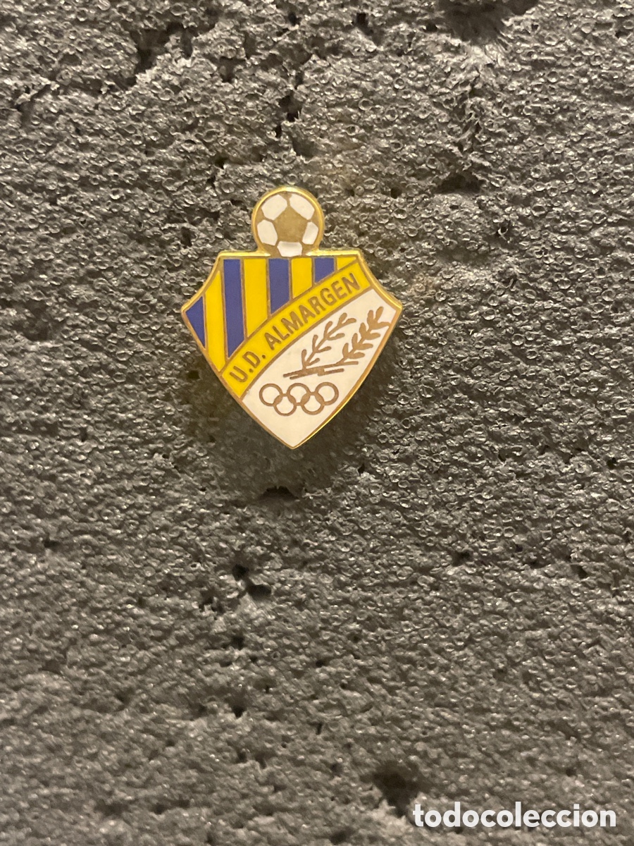 Collectionnisme sportif: Pin 671 U.D. ALMARGEN - Almargen (M&aacute;laga)